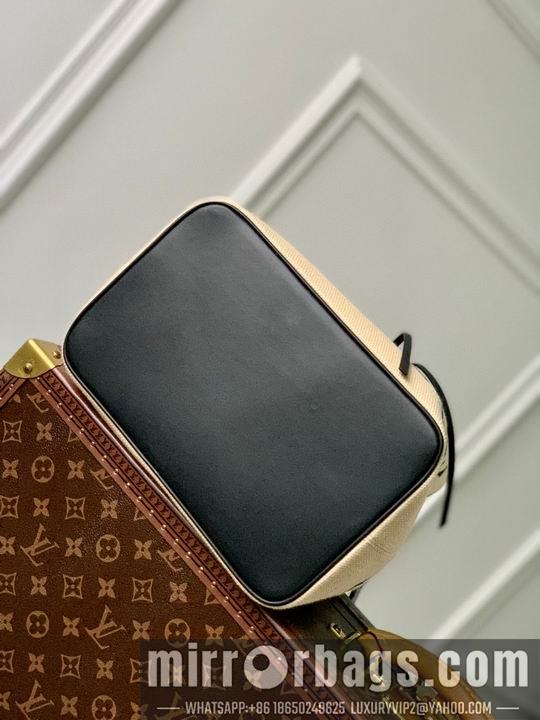 LV Replica Bags M23080 26x26x17.5cm gf