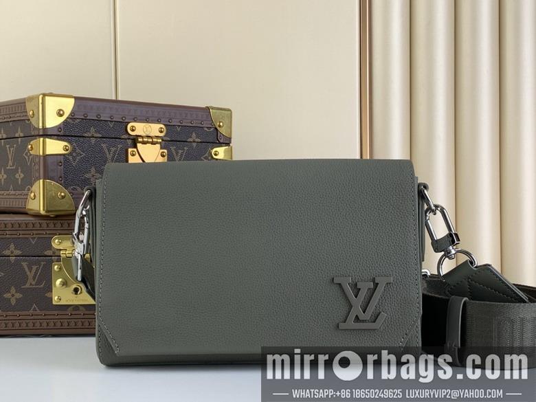 LV Replica Bags Takeoff M25125 22x16.5x7cm gf