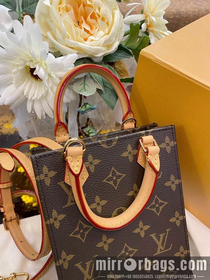 LV Replica Bags Sac Plat M81295 14x17x5cm gf