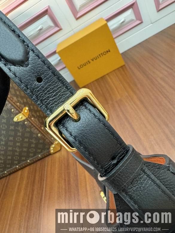 LV Replica Bags M24611 26X18X7cm YG 3colour