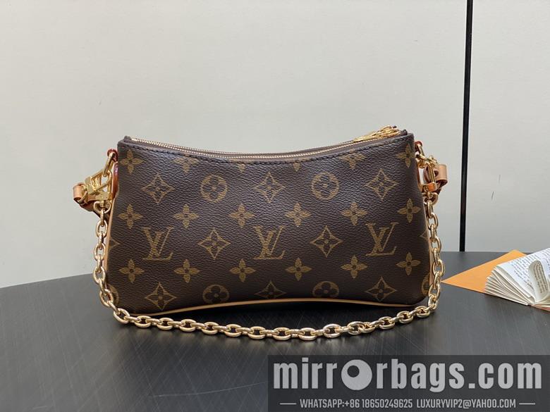 LV Replica Bags Pochette M83008 9.6x5.3x2.6cm gf