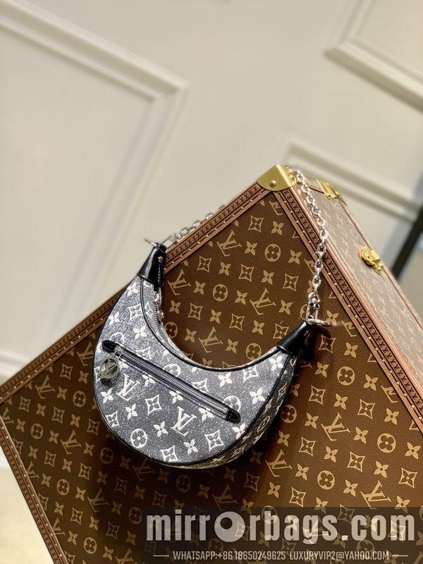 LV Replica Bags Loop M21752 23x13x6cm gf