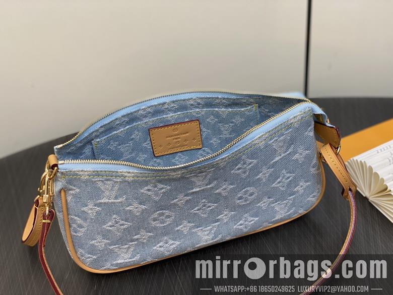 LV Replica Bags ACC M82962 23.5x13.5x4cm gf