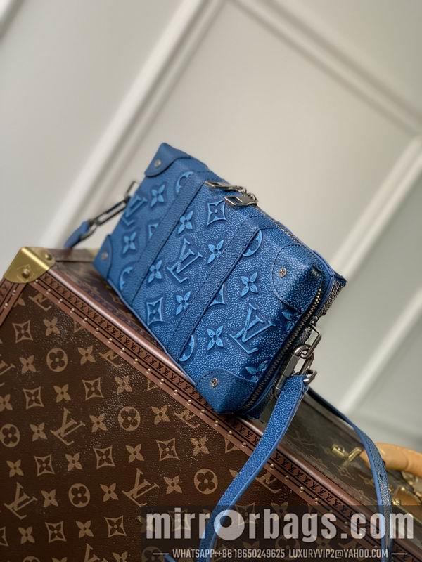 LV Replica Bags Soft Trunk M81776蓝 黑22.5x14x5cm gf