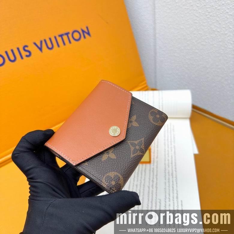 LV Replica Bags M62933 YG 3