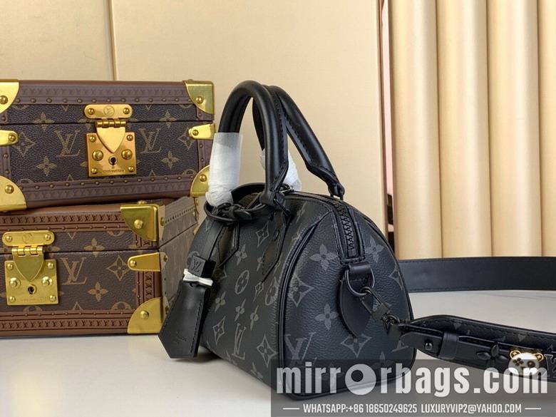 LV Replica Bags Speedy M24598 18x12x10cm gf2