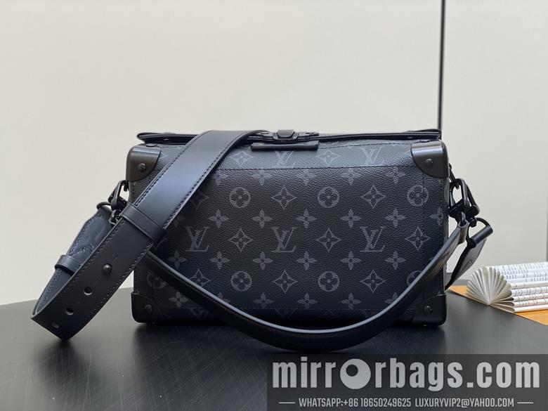 LV Replica Bags Trunk M11744 29x17.5x10cm gf