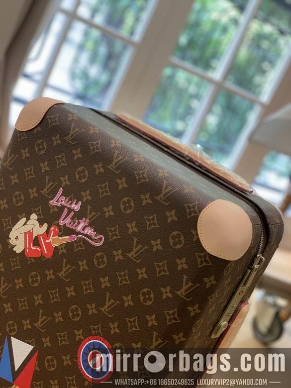 LV Replica Bags 38X55X21cm 092801 YG 26