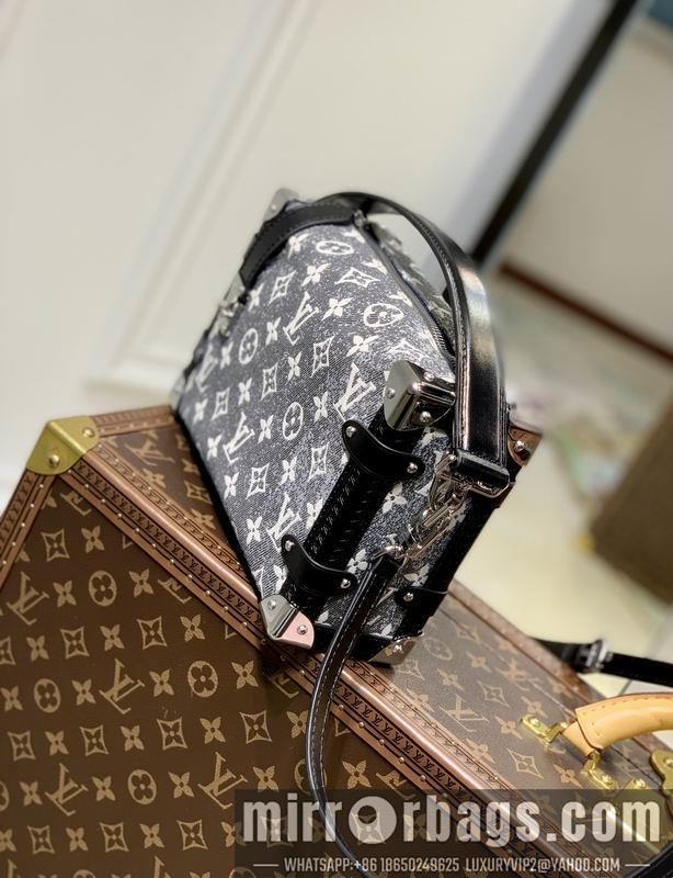 LV Replica Bags Cruise M21460 21x14x6cm gf