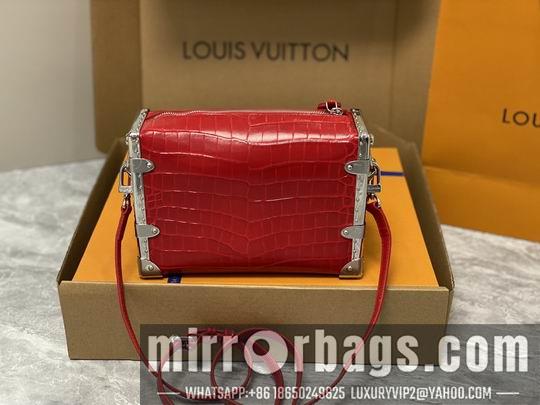 LV Replica Bags Side Trunk M21477 21x14x6cm gf1