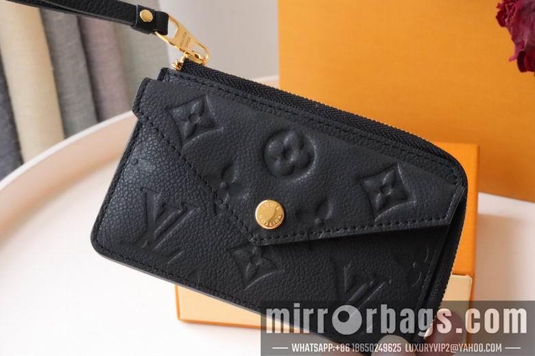 LV Replica Bags M69431 13X9.5X2.5cm YG 5