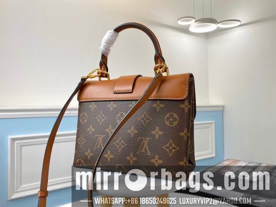 LV Replica Bags Locky BB M44654 20x16x7.5cm gf