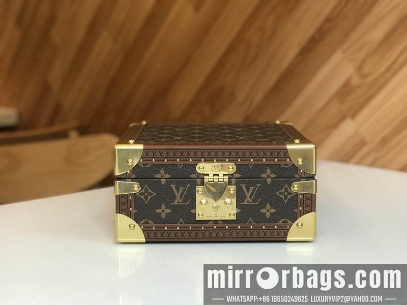 LV Replica Bags LV M4700SP 23x23x11cm QS-4