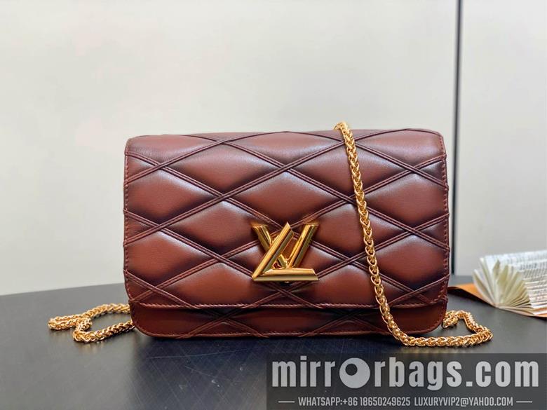 LV Replica Bags M13139 12x5x20cm gf1