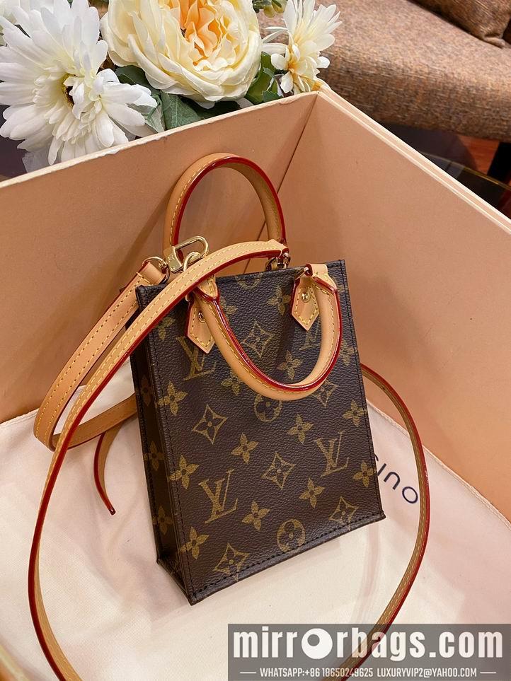 LV Replica Bags Sac Plat M81295 14x17x5cm gf