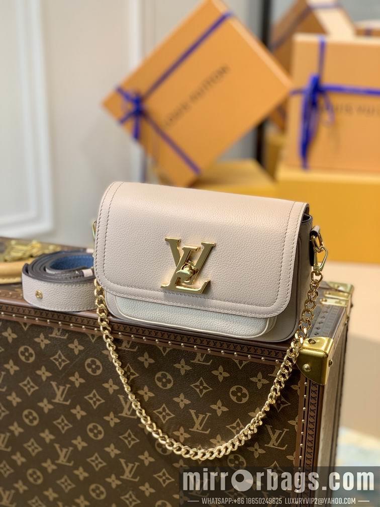 LV Replica Bags Lockme Tender M58554 19x13x8cm gf