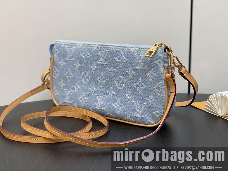 LV Replica Bags ACC M82962 23.5x13.5x4cm gf