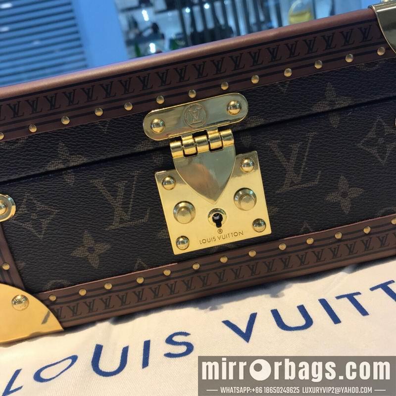 LV Replica Bags LV M4700SP 23x23x11cm QS-7