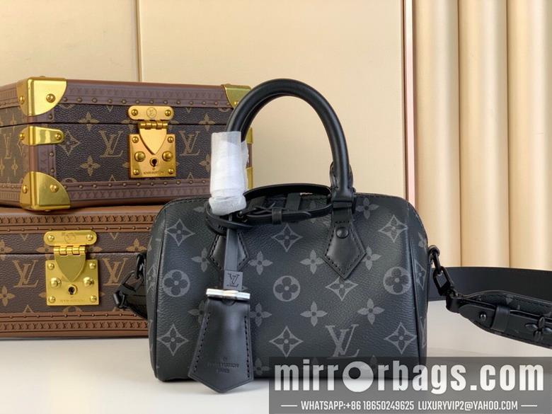 LV Replica Bags Speedy M24598 18x12x10cm gf2