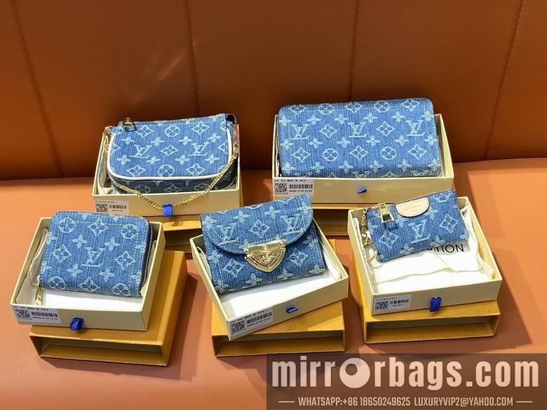 LV Replica Bags Pochette Acc M82960 4.5x9.5x4cm gf