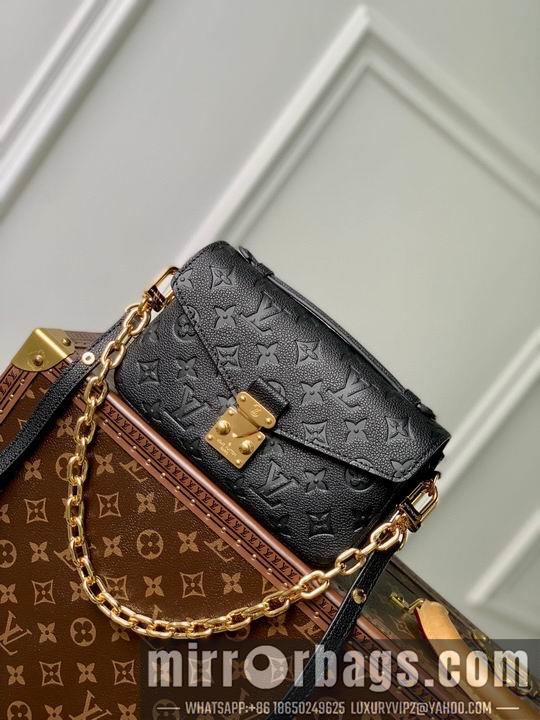 LV Replica Bags Pochette Metis M46595 21.5x13.5x6cm gf