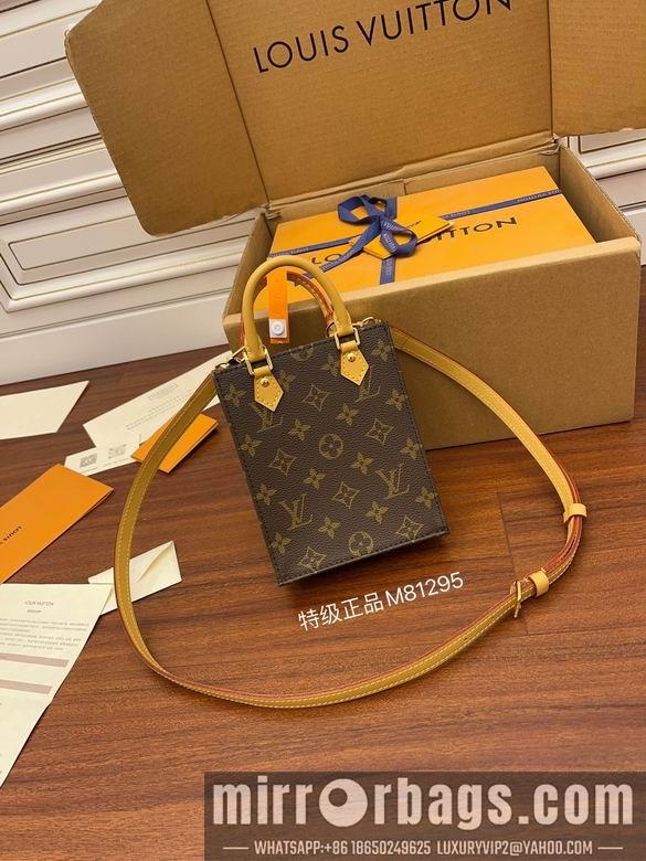 LV Replica Bags M81295 14X17X5cm