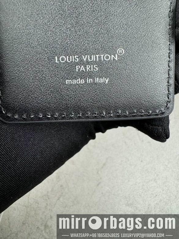 LV Replica Bags m12855 6.5X9.5X0.5cm YG 3