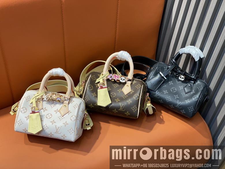 LV Replica Bags Speedy M24606 18x12.5x11cm gf