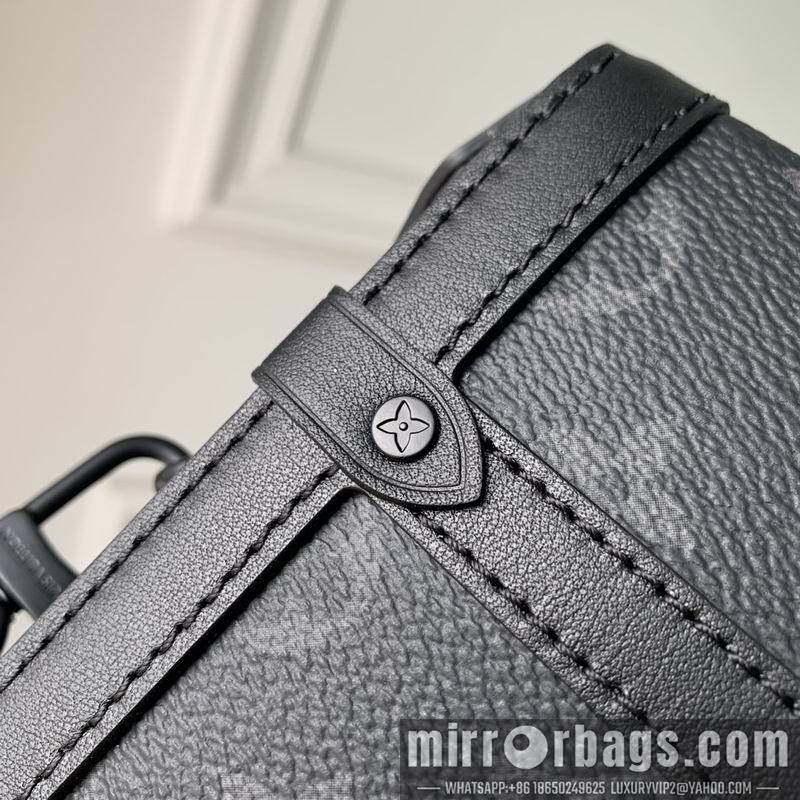 LV Replica Bags Trunk M82077黑花10.7x17.5x6.8cm gf