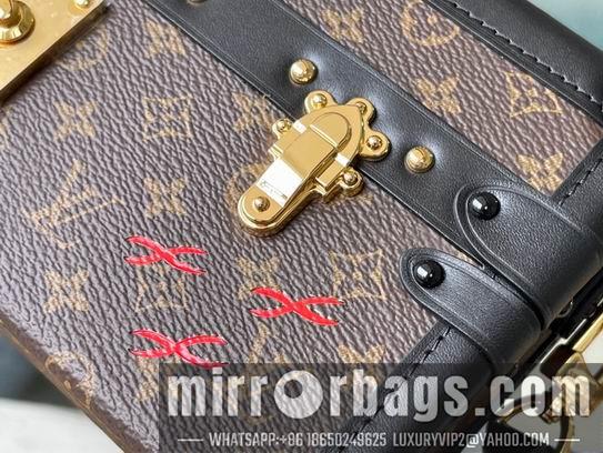 LV Replica Bags Petite Malle M46120亮金27x12x6.5cm gf