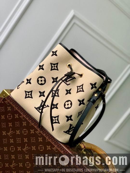 LV Replica Bags M23080 26x26x17.5cm gf