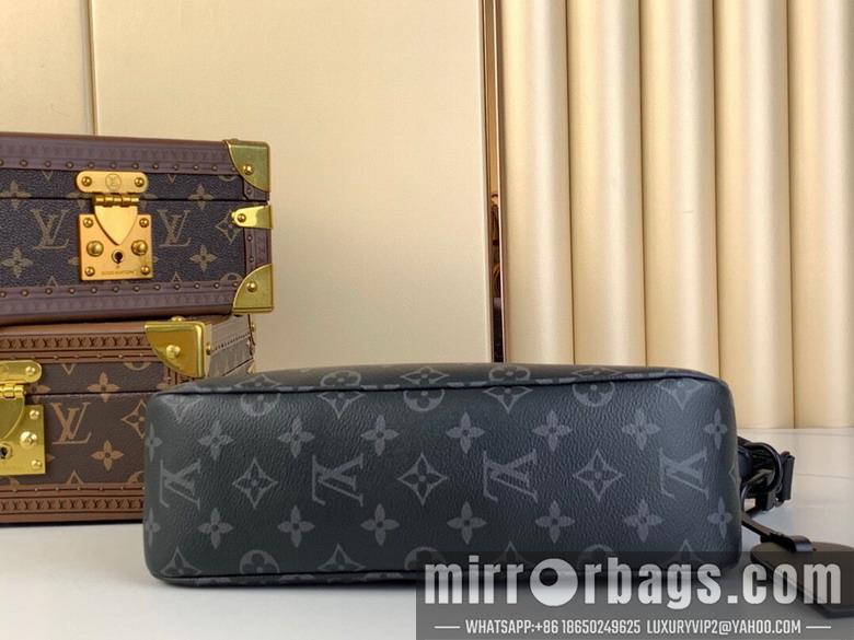 LV Replica Bags Pochette Acc M11741 28x16.5x9cm gf