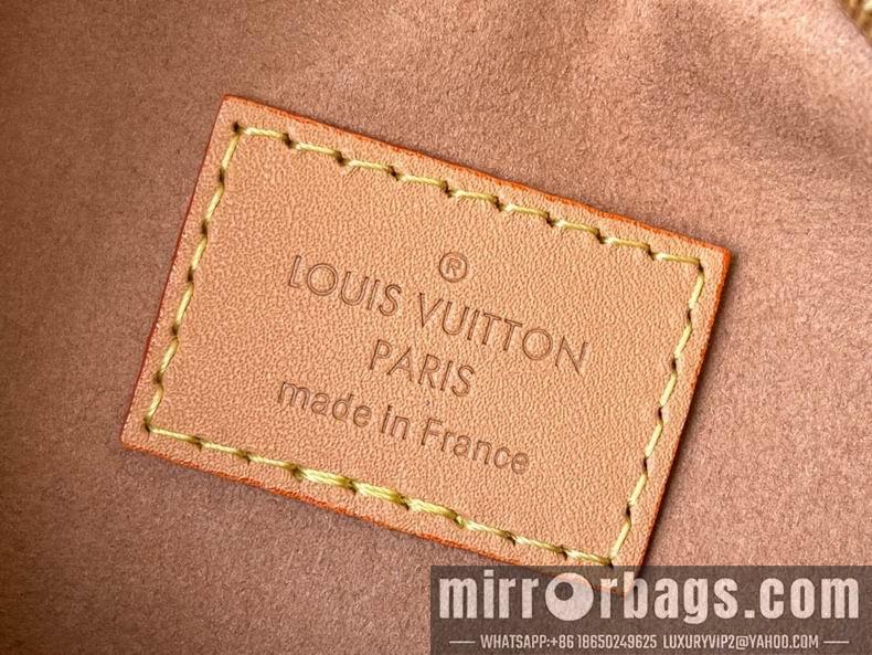 LV Replica Bags Loop M81098 23x13x6 cm gf