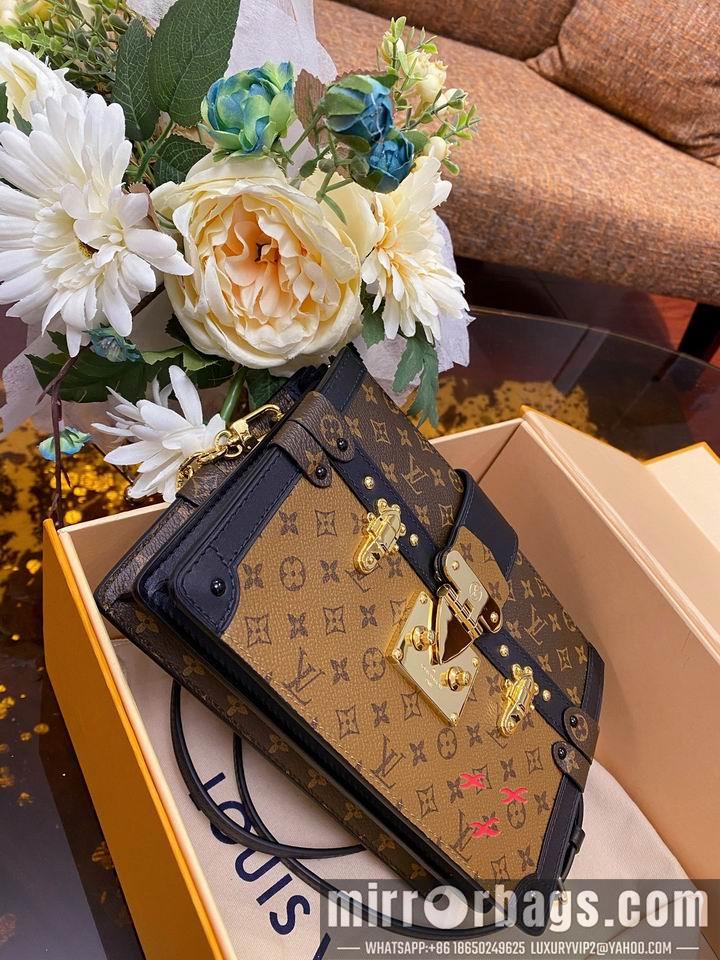 LV Replica Bags Petite Malle Souple M43596 20x12x5.5cm gf