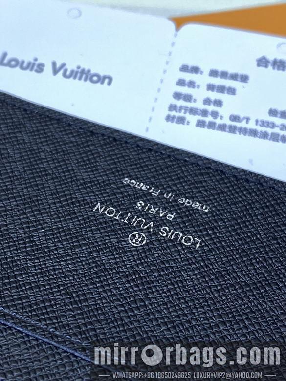 LV Replica Bags M60053 11.5X9.5cm YG 7