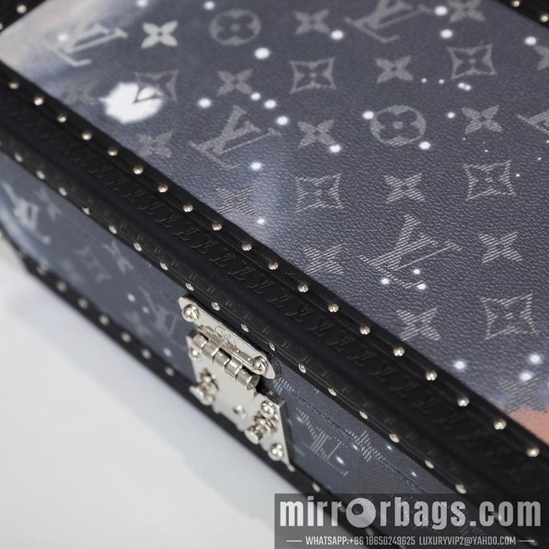 LV Replica Bags LV M4700B 34x18x11cm QS-2