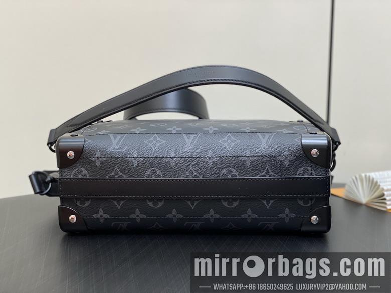 LV Replica Bags Trunk M11744 29x17.5x10cm gf