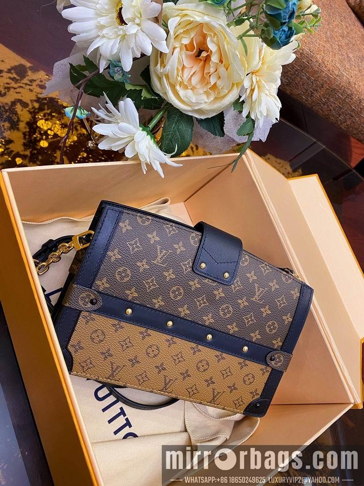 LV Replica Bags Petite Malle Souple M43596 20x12x5.5cm gf