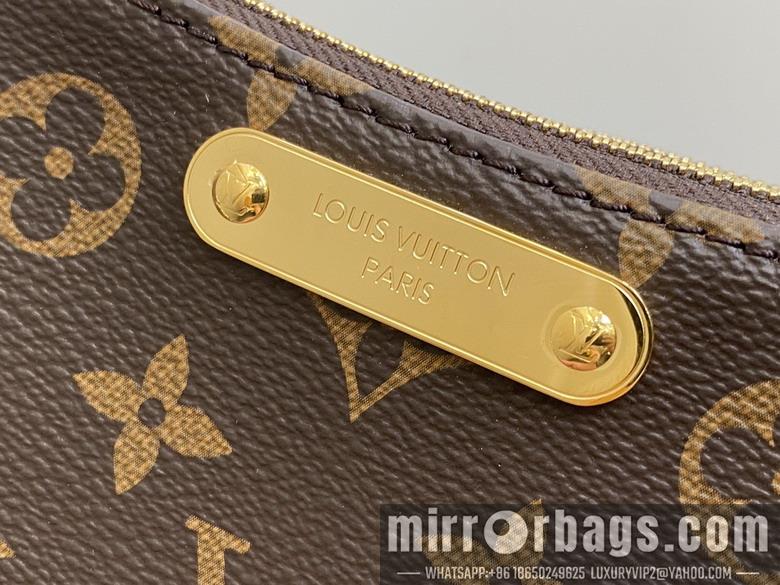 LV Replica Bags Pochette M83008 9.6x5.3x2.6cm gf