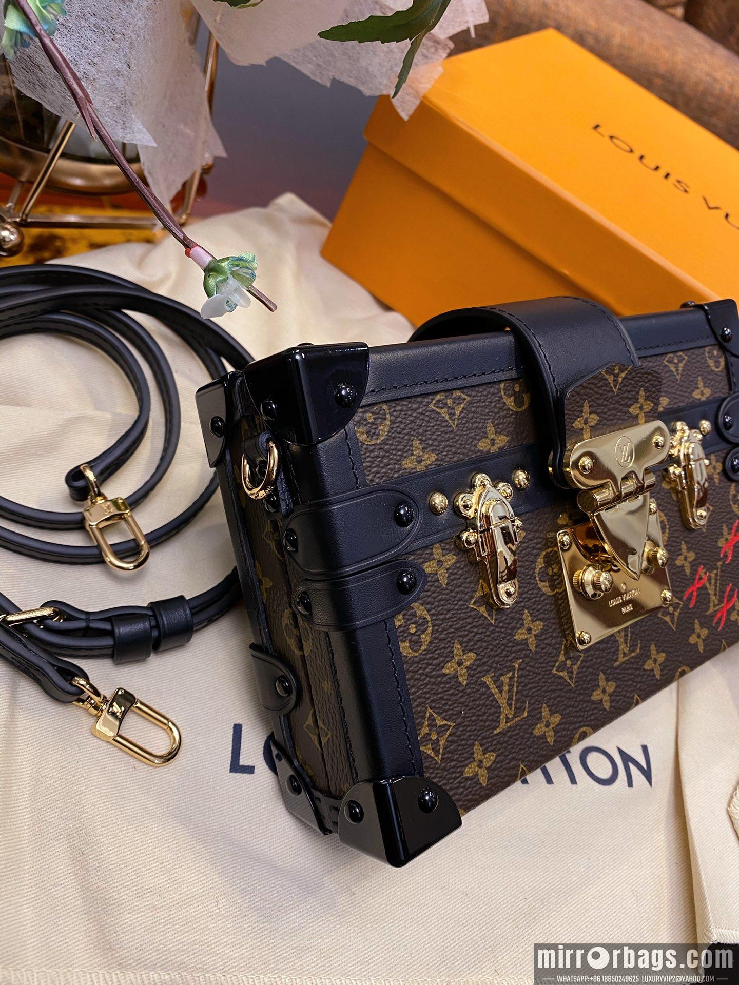 LV Replica Bags Petite Malle Souple M44199 20x5.5x12.5cm gf