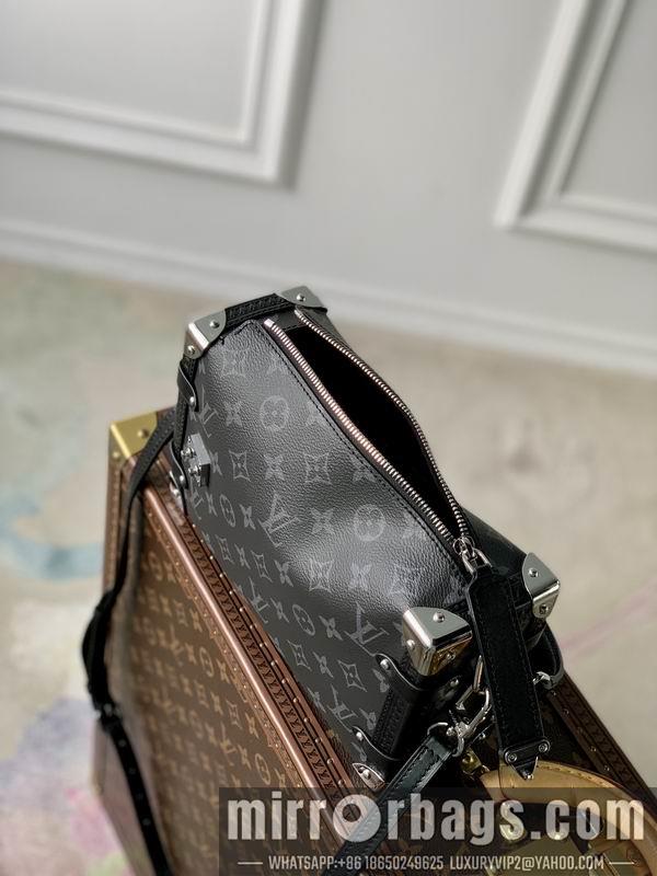 LV Replica Bags Side trunk pm M46358黑花21x14x6cm gf