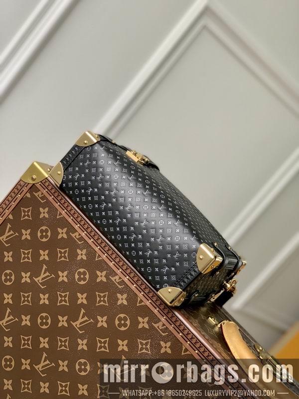 LV Replica Bags Side Trunk M46358 21x14x6cm gf