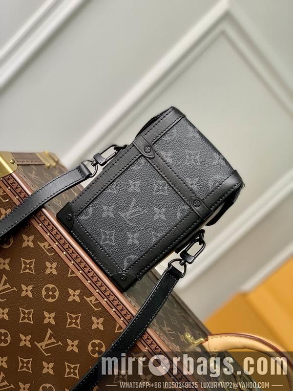 LV Replica Bags Trunk M82077黑花10.7x17.5x6.8cm gf