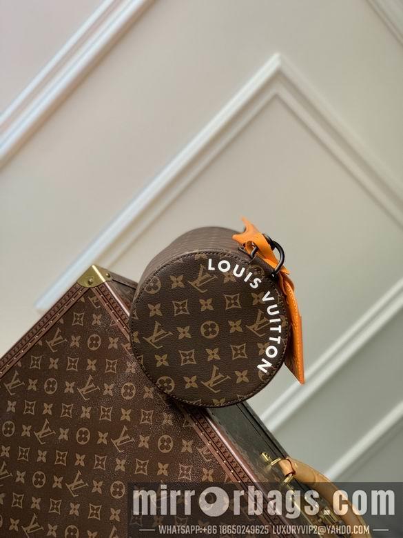 LV Replica Bags Soft Polochon M46691 33x17x17cm gf