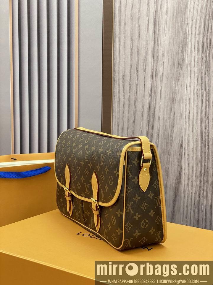 LV Replica Bags Boulogne M51273 37x23x12cm gf