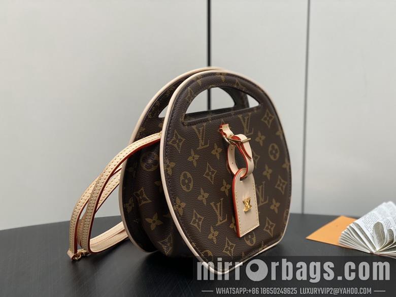 LV Replica Bags Around Me M47117 22.5x21x7cm gf