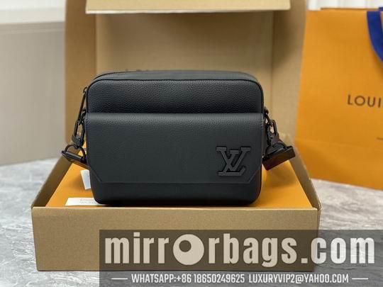 LV Replica Bags Fastline M22482 23.5x18x7cm gf2色