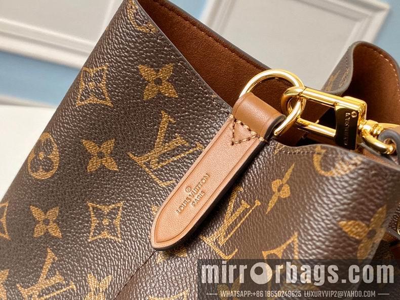 LV Replica Bags Gaston M44887 26x26x17.5 cm gf