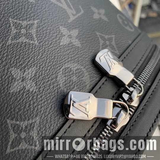 LV Replica Bags Discovery M46553 29x38x20cm gf