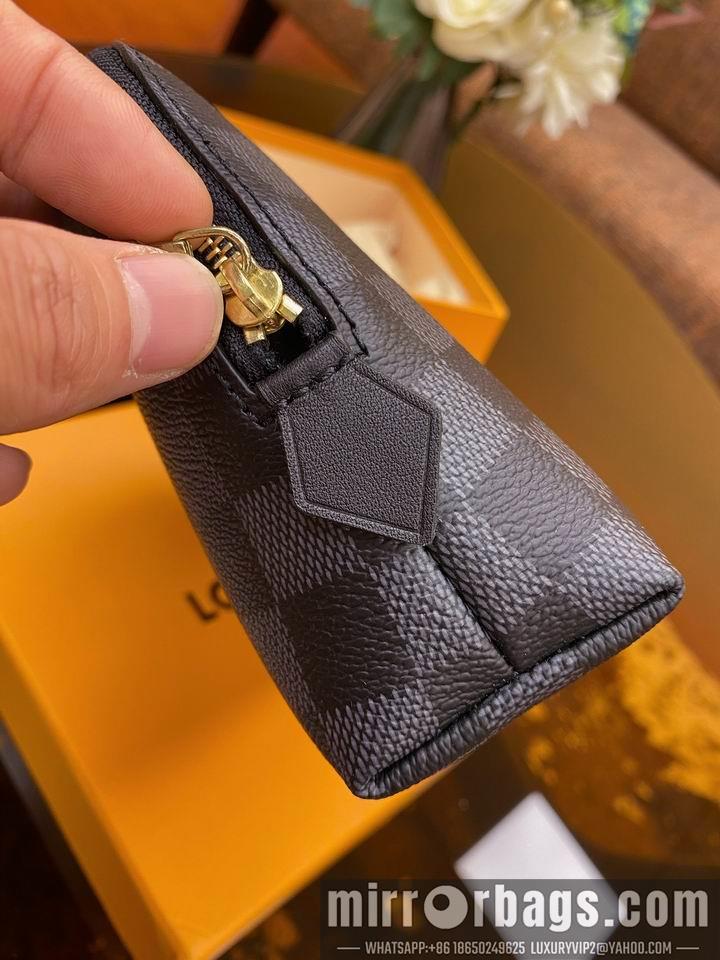 LV Replica Bags M47353 22.5x5.5x15.5cm gf